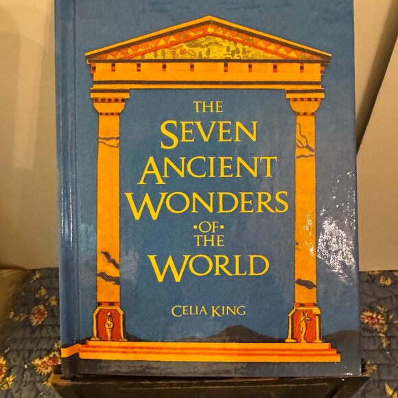 The Seven Ancient Wonders of The World - A Pop-up Book - Picture 1 of 6